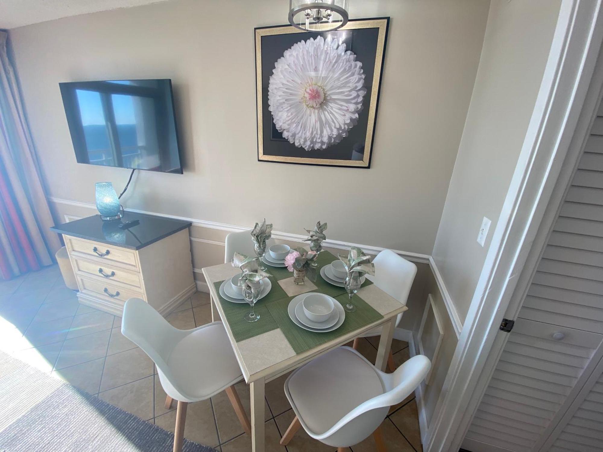 Camelot By The Sea Ocean Front Condo Миртл-Бич Экстерьер фото