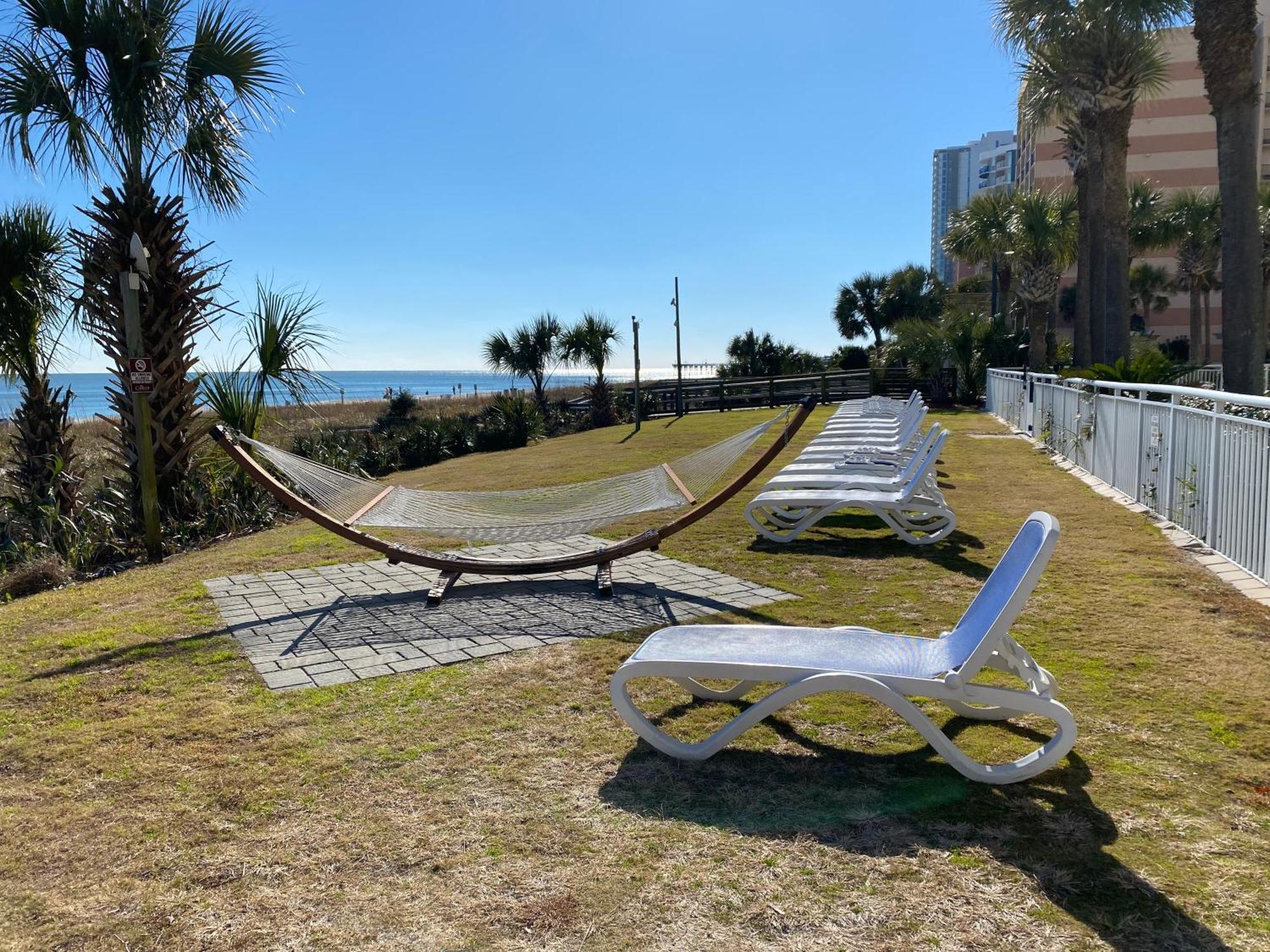 Camelot By The Sea Ocean Front Condo Миртл-Бич Экстерьер фото