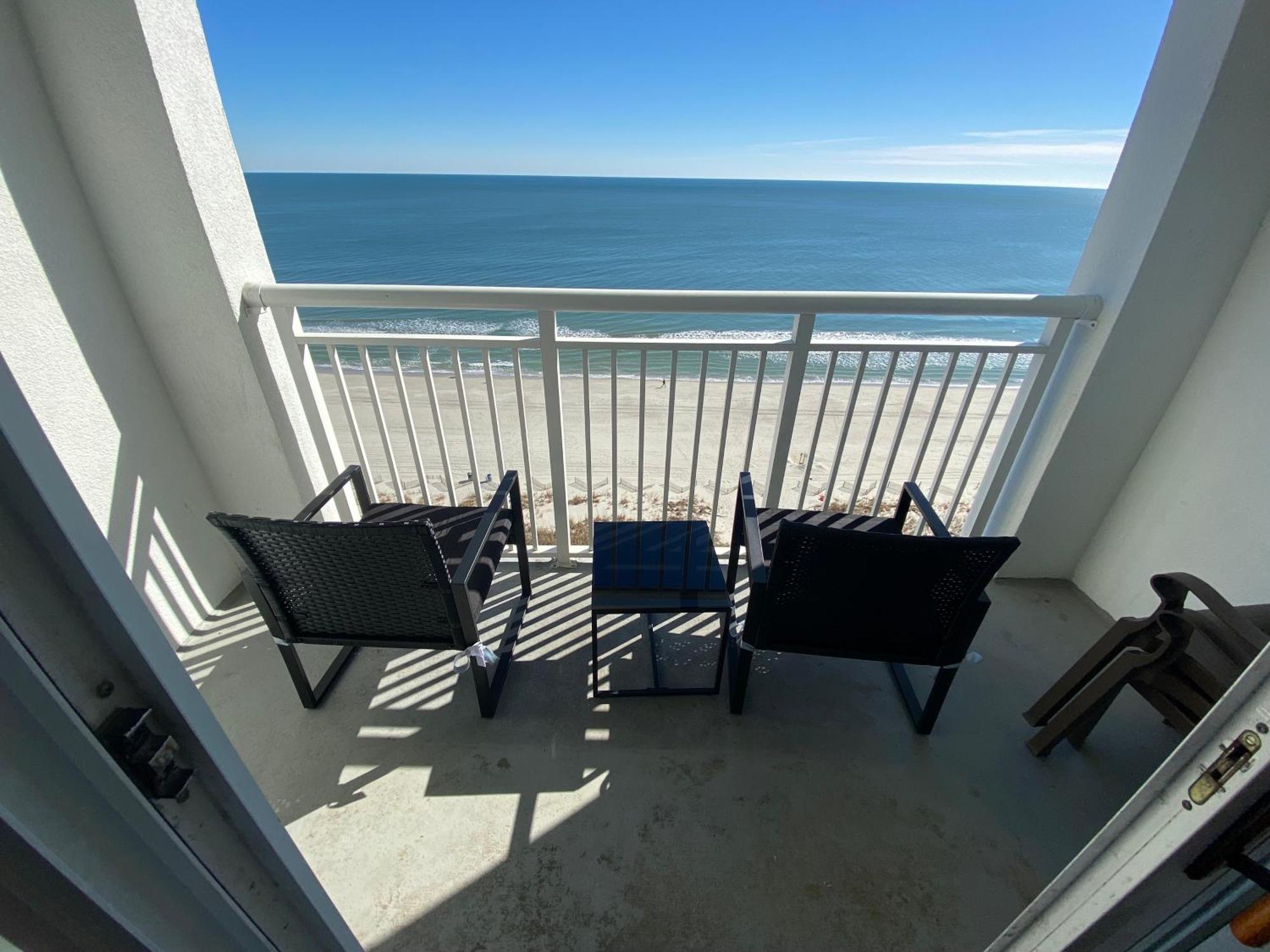Camelot By The Sea Ocean Front Condo Миртл-Бич Экстерьер фото