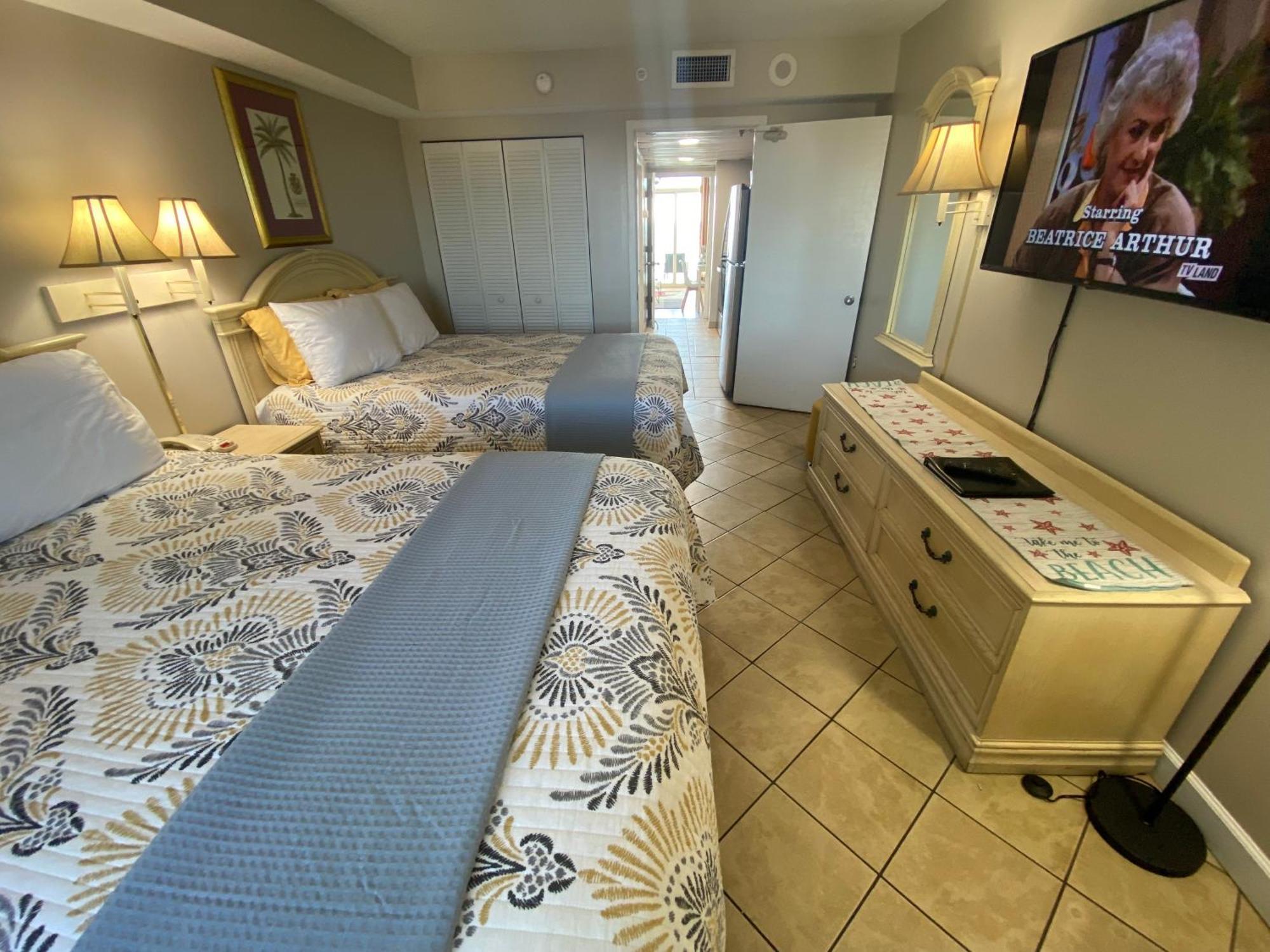Camelot By The Sea Ocean Front Condo Миртл-Бич Экстерьер фото
